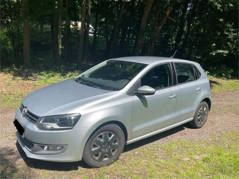 Silber Gebraucht 2011 VW Polo Kleinwagen | 3.400 € (Guter Preis) - Bild 1/4