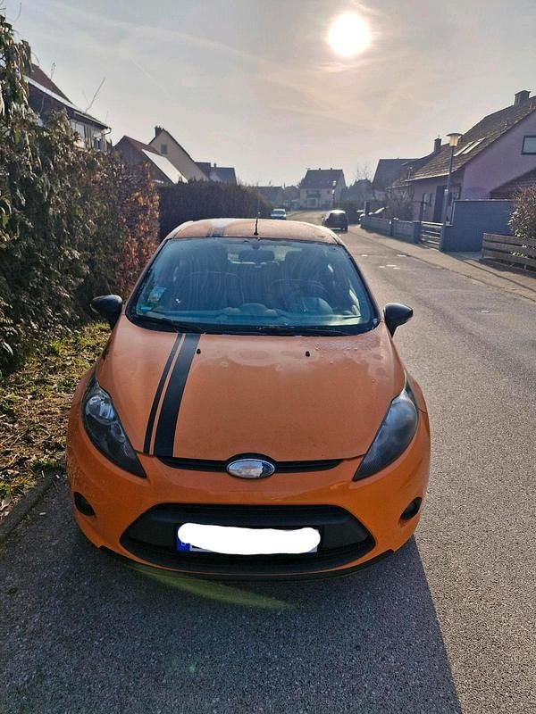 Gebraucht Ford Fiesta 55 PS (40 kW) 2009 Kleinwagen