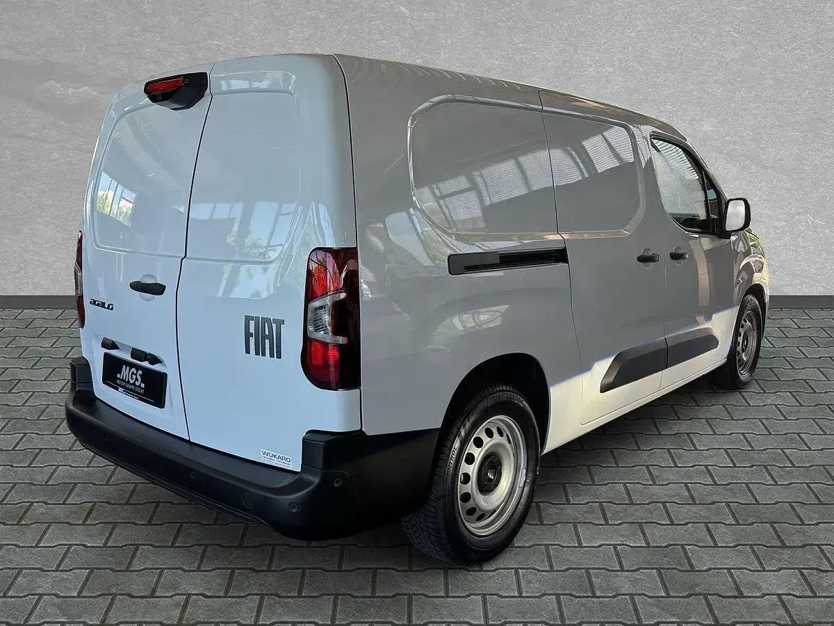 Neu Fiat Doblò 131 PS (96 kW) 2026 Gelato weiss Van / Kleinbus