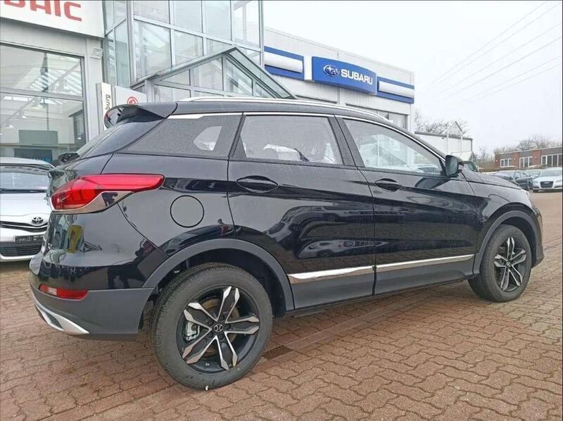 Gebraucht Baic X55 136 PS (100 kW) 2023 Schwarz SUV