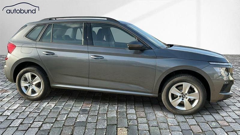 Neu Skoda Kamiq 95 PS (69 kW) 2025 Grau SUV