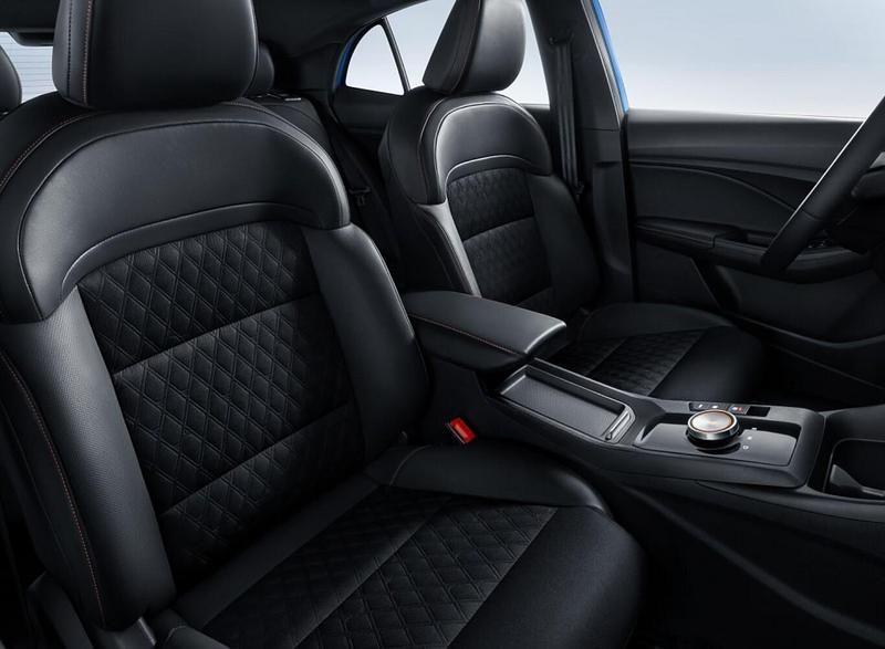 Neu MG MG3 Luxury 194 PS (142 kW) 2026 Hampstead grey metallic Kleinwagen