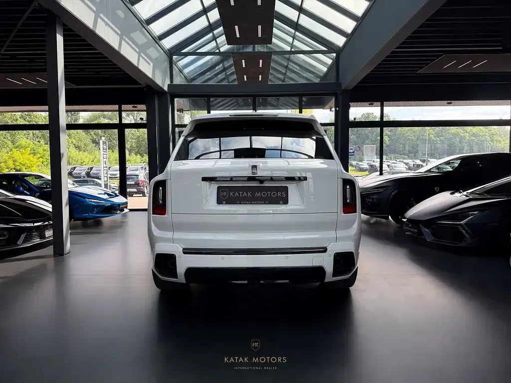 Gebraucht Rolls Royce Cullinan 600 PS (441 kW) 2025 Weiß SUV