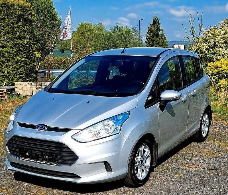 Second-hand Ford B-MAX Cool & Connect 105 CP (77 kW) 2013 Argintiu Monovolum