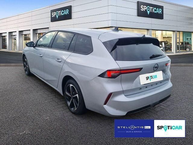 Używany Opel Astra 131 KM (96 kW) 2024 Szary Sedan/Limuzyna