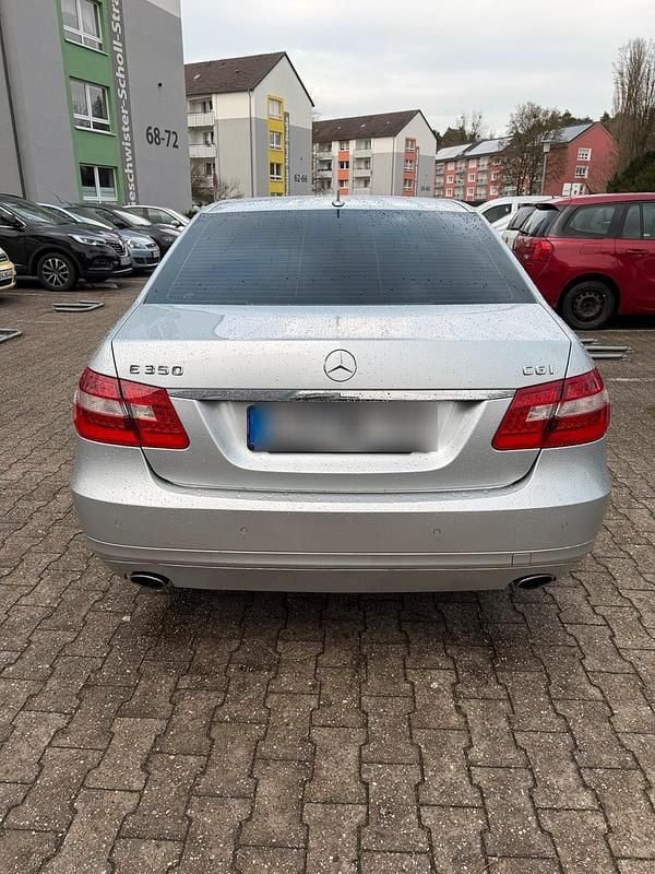 Gebraucht Mercedes E350 292 PS (214 kW) 2009 Silber Limousine