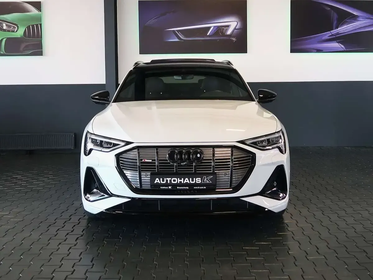 Usata Audi e-tron S-Line 300 kW (408 CV) 2020 Bianco SUV