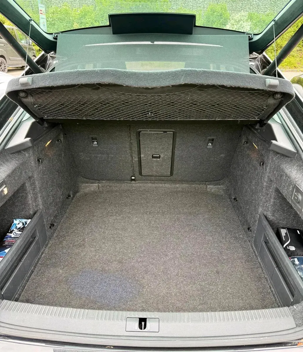 Gebraucht Skoda Superb 150 PS (110 kW) 2019 Schwarz Limousine
