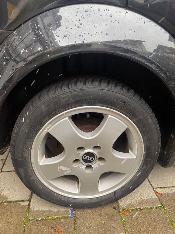 Gebraucht Audi A2 75 PS (55 kW) 2001 Schwarz Kleinwagen