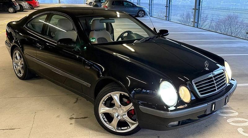 Gebraucht Mercedes CLK200 136 PS (100 kW) 1998 Schwarz Coupé