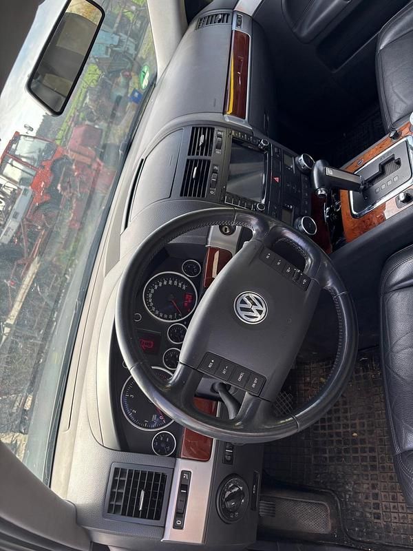 Gebraucht VW Touareg 174 PS (127 kW) 2005 Grau SUV