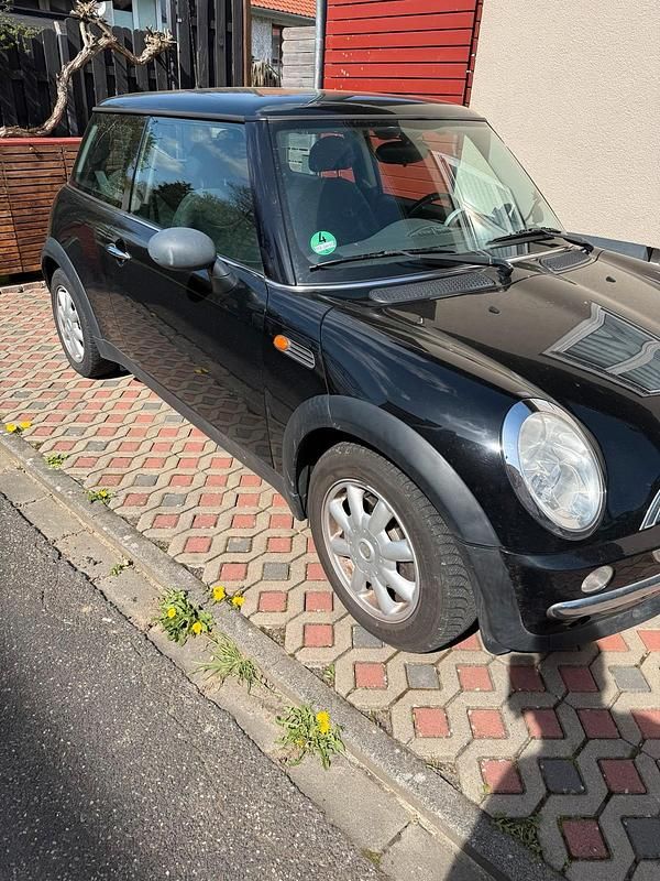 Second-hand Mini Cooper 89 CP (65 kW) 2004 Negru Hatchback