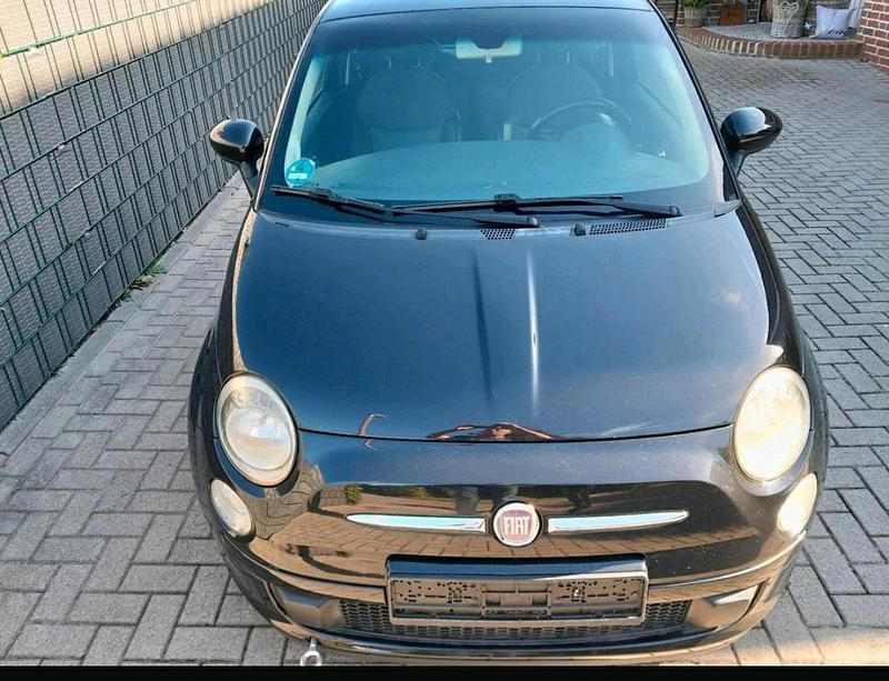 Schwarz Gebraucht 2011 Fiat 500 Kleinwagen | 2.950 € (Superpreis) - Bild 1/4