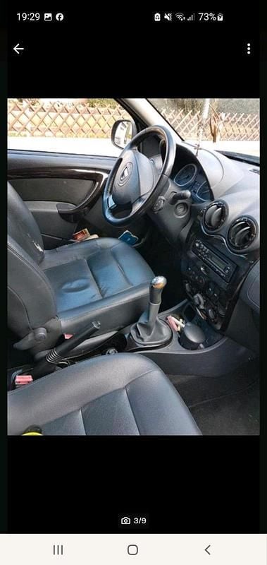 Second-hand Dacia Duster 105 CP (77 kW) 2011 Maro SUV