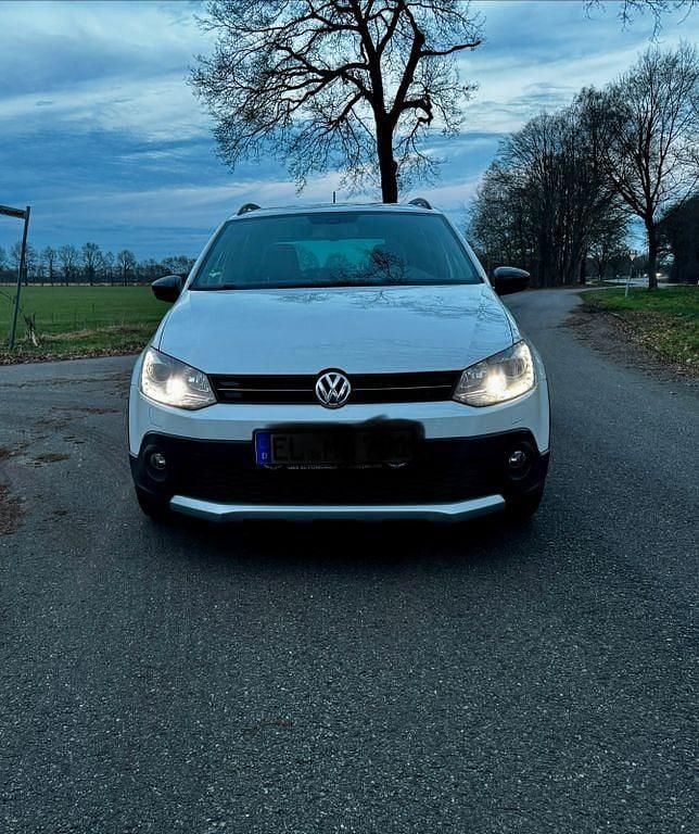 Gebraucht VW Polo Cross 90 PS (66 kW) 2013 Weiß Kleinwagen