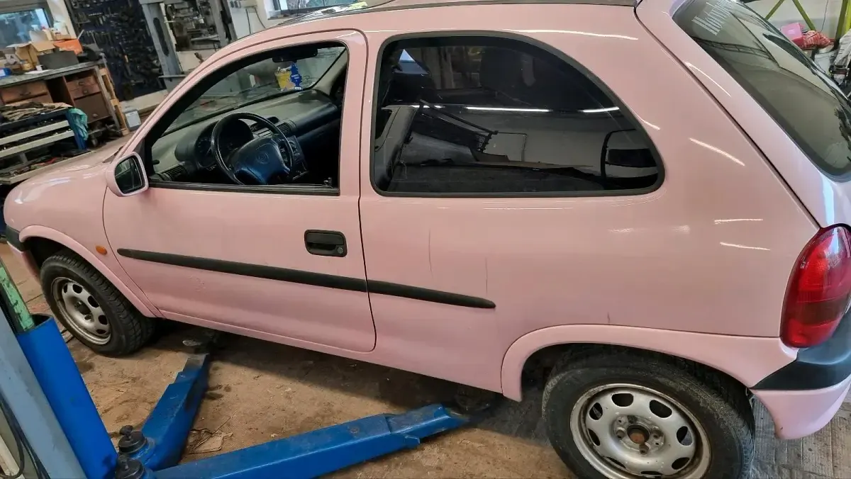 Gebraucht Opel Corsa 65 PS (47 kW) 1997 Andere farben Kleinwagen