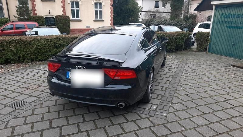 Gebraucht Audi A7 S-Line 204 PS (150 kW) 2012 Schwarz Kleinwagen
