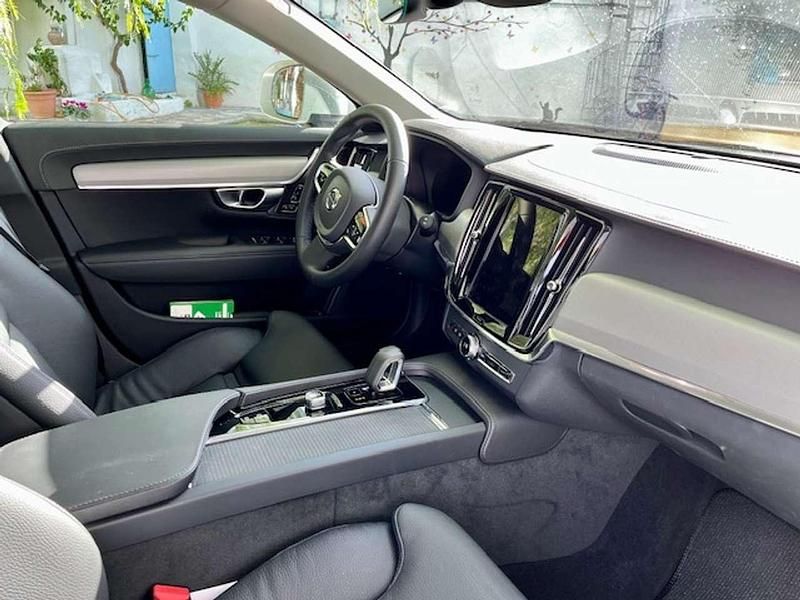 Gebraucht Volvo V90 CC Ultimate 197 PS (144 kW) 2025 Weiß Kombi