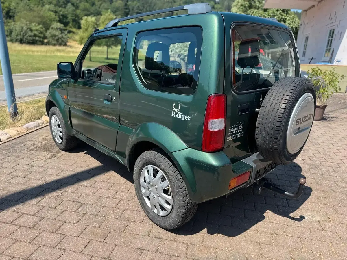 Gebraucht Suzuki Jimny 86 PS (63 kW) 2011 Grün SUV