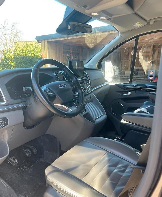 Gebraucht Ford Tourneo Titanium X 2021 Grau Van / Kleinbus