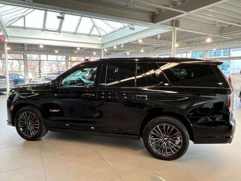 Gebraucht Cadillac Escalade 683 PS (502 kW) 2025 Schwarz SUV