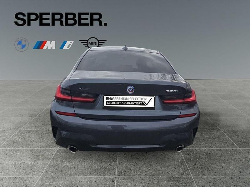 Gebraucht BMW 320 Performance 184 PS (135 kW) 2022 Grau Limousine