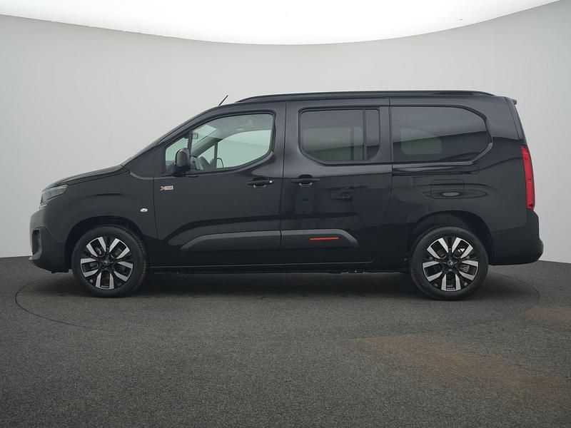 Neu Citroën Berlingo 131 PS (96 kW) 2025 Perla neraschwarz ( Van / Kleinbus