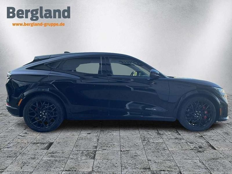 Gebraucht Ford Mustang Mach-E GT 358 kW (487 PS) 2024 Lackierung metallic "absolute black" schwarz SUV