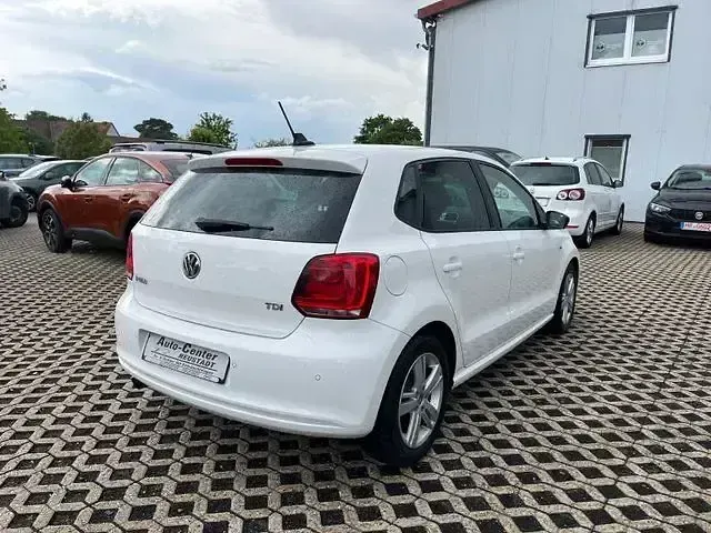 Gebraucht VW Polo Match 105 PS (77 kW) 2012 Candyweiß Kleinwagen