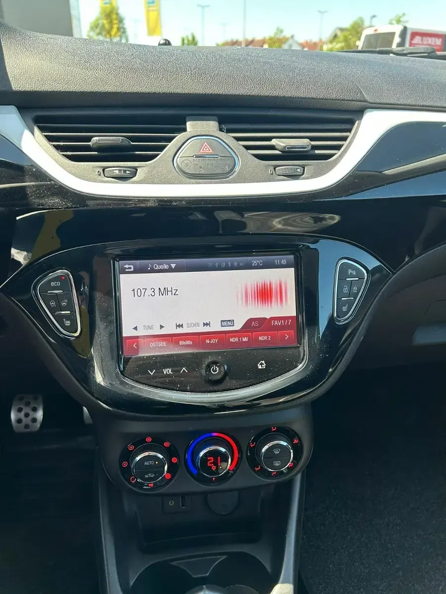 Gebraucht Opel Corsa 116 PS (85 kW) 2015 Weiß Kleinwagen