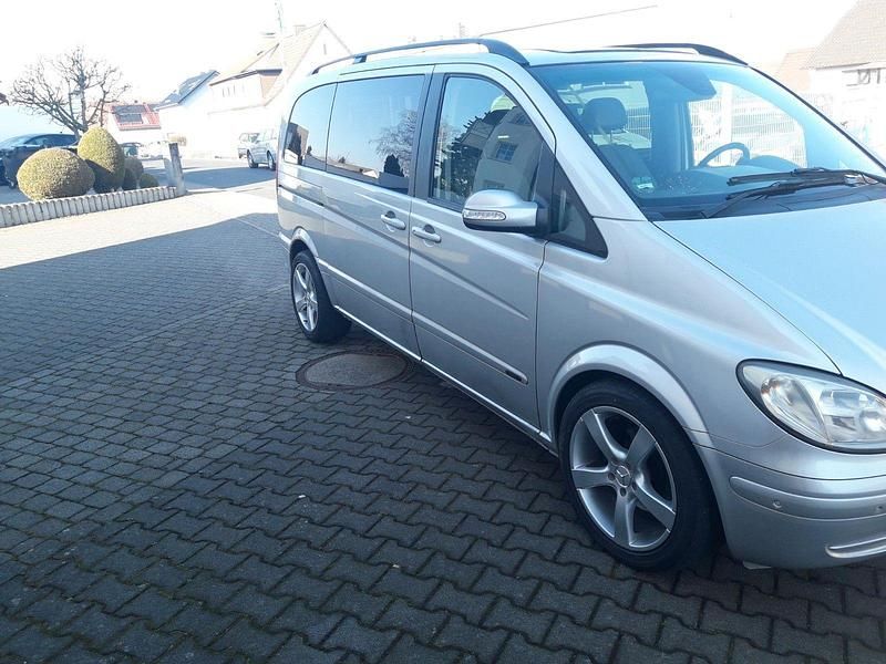 Gebraucht Mercedes Viano 204 PS (150 kW) 2006 Silber Van / Kleinbus