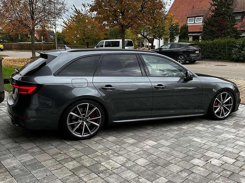 Gebraucht Audi S4 Ambiente 354 PS (260 kW) 2017 Grau Kombi