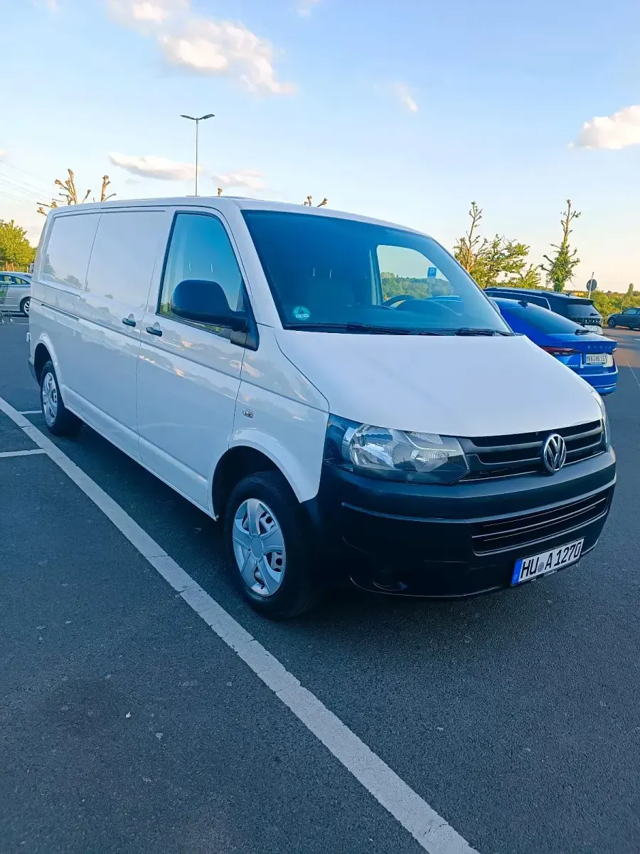 Gebraucht VW Transporter 105 PS (77 kW) 2013 Weiß Van