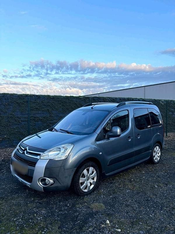 Gebraucht Citroën Berlingo XTR 109 PS (80 kW) 2009 Grau Van / Kleinbus