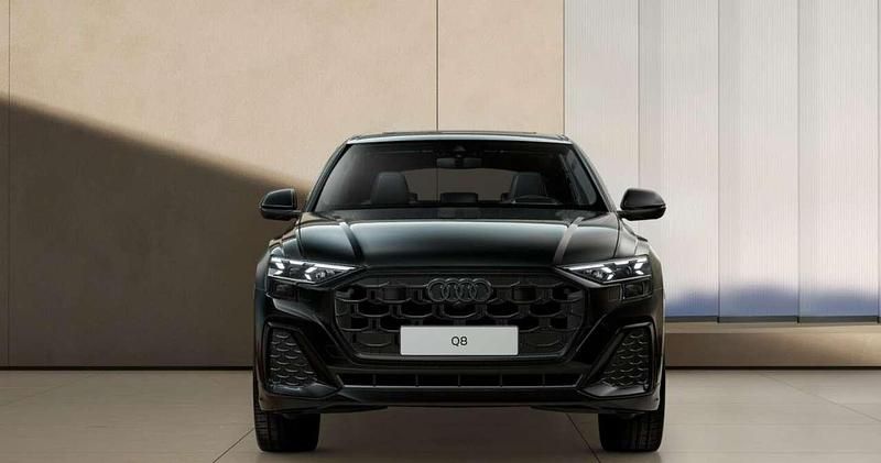 Neu Audi Q8 S-Line 286 PS (210 kW) 2025 Mythosschwarz metallic SUV