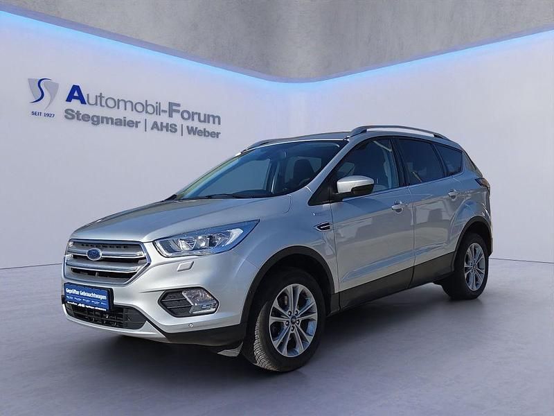 Gebraucht Ford Kuga Titanium 150 PS (110 kW) 2019 Polarsilber metallic SUV