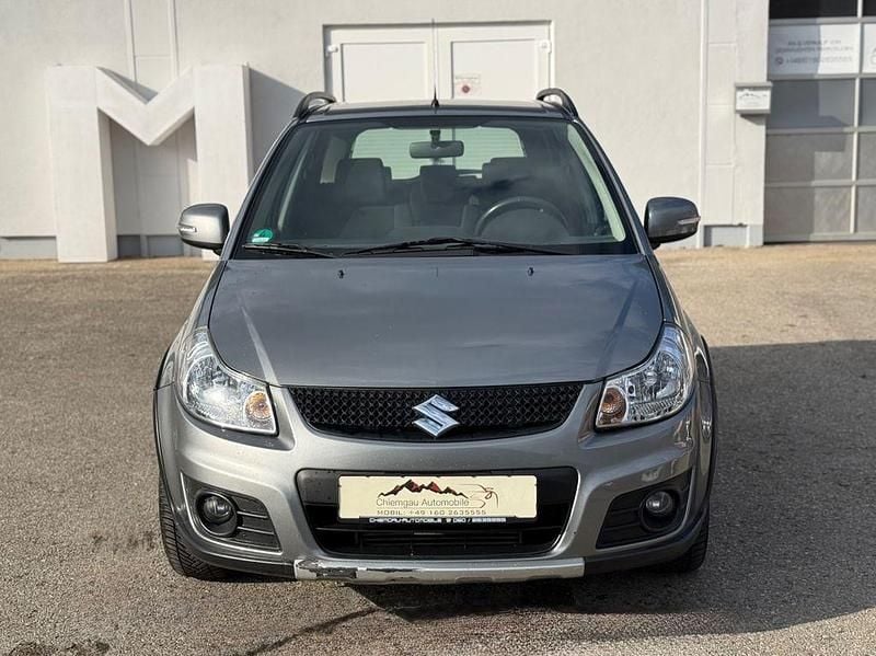 Gebraucht Suzuki SX4 Style 135 PS (99 kW) 2011 Grau SUV