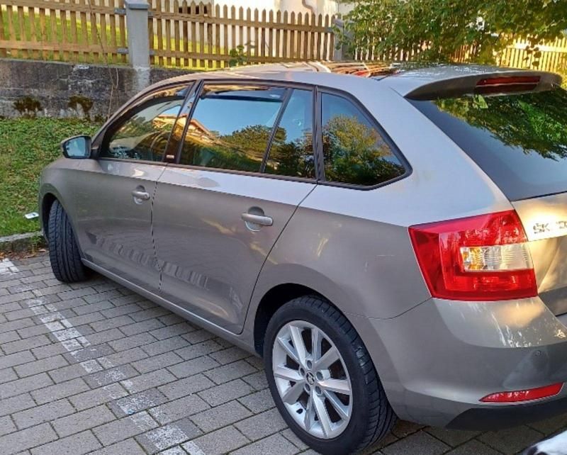 Gebraucht Skoda Rapid Joy 110 PS (80 kW) 2016 Beige Kombi