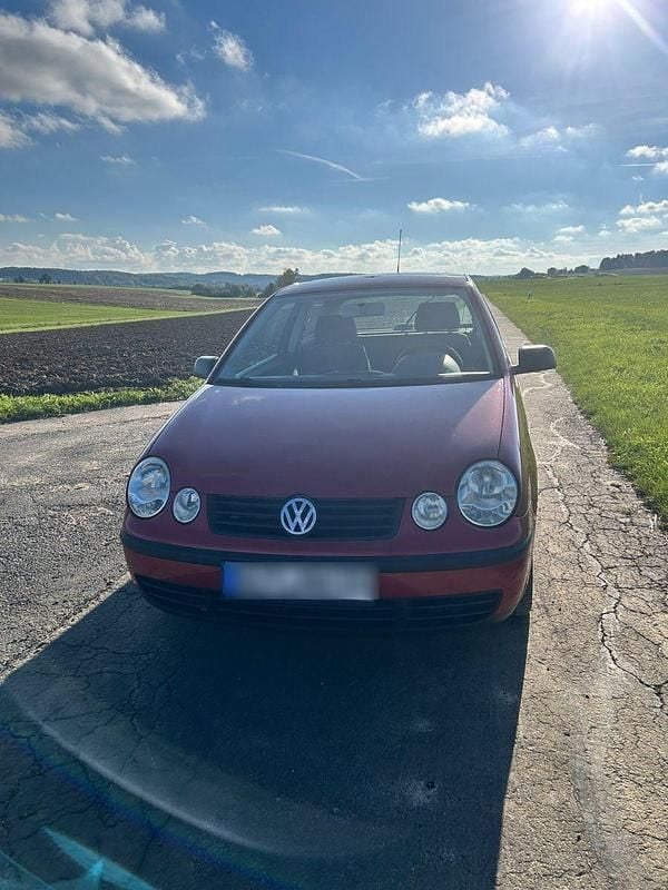 Rot Gebraucht 2003 VW Polo Basis Kleinwagen | 550 € (Superpreis) - Bild 1/4