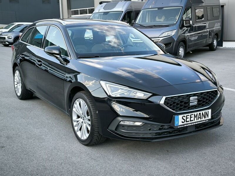 Schwarz Gebraucht 2020 Seat Leon Style Limousine | 14.900 € (Etwas zu teuer) - Bild 1/4