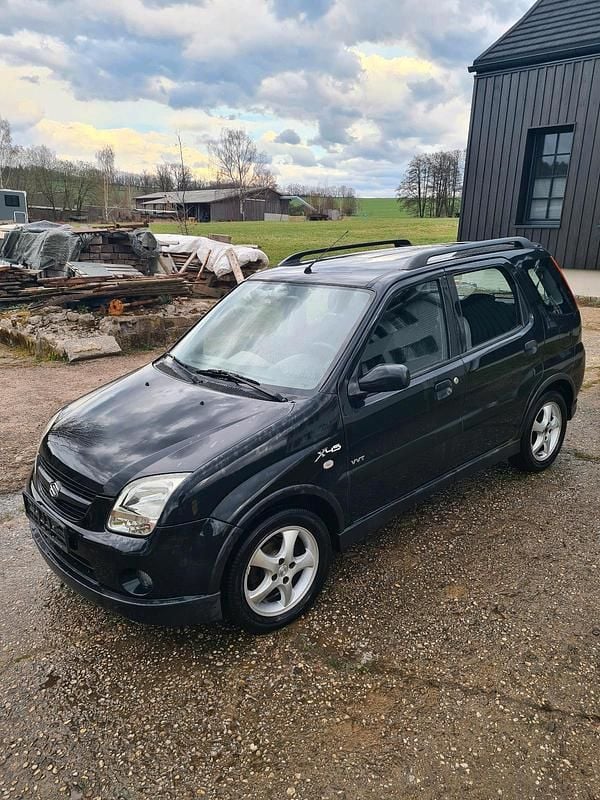 Gebraucht Suzuki Ignis 99 PS (72 kW) 2005 Schwarz Kleinwagen