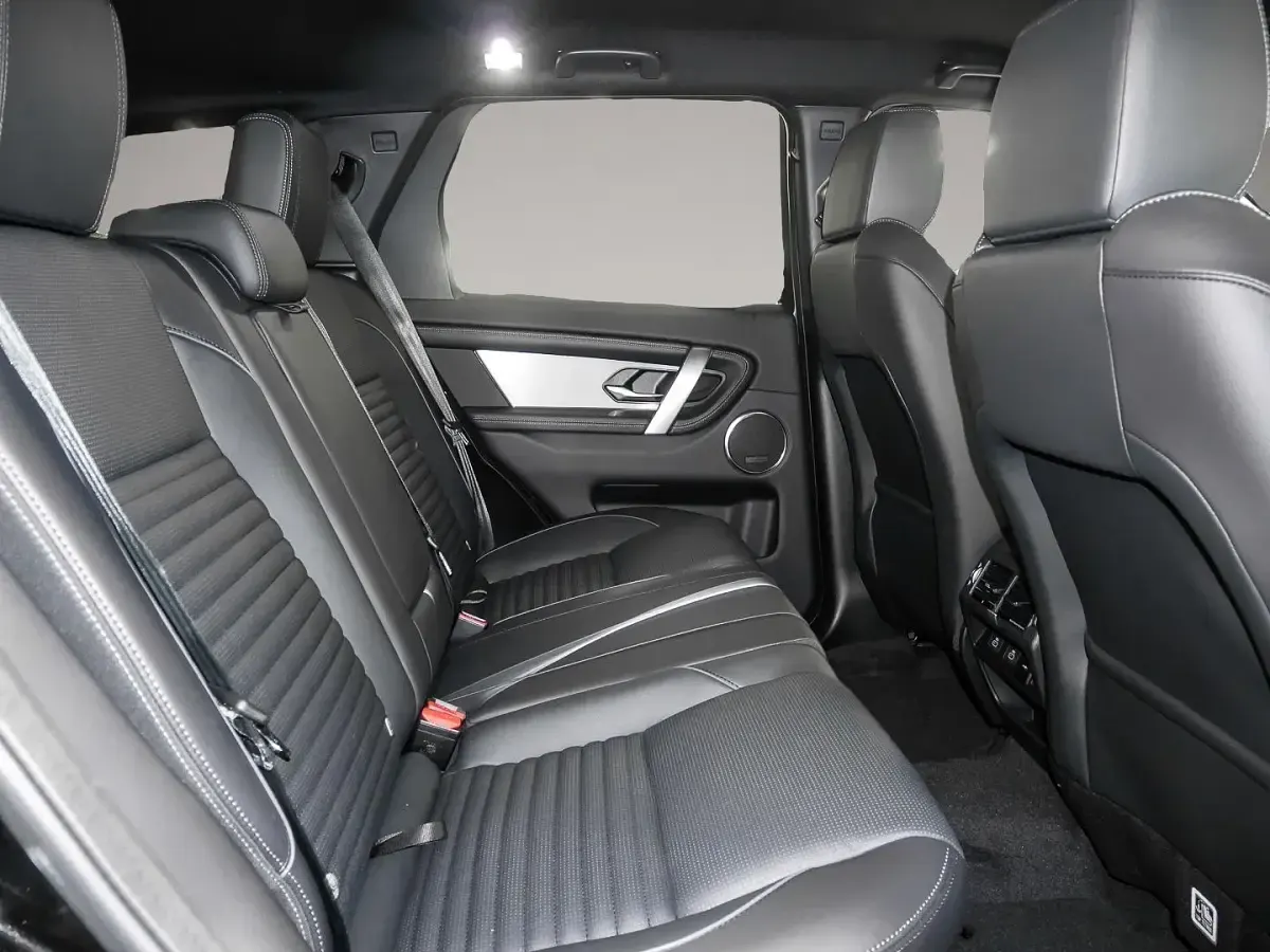 Gebraucht Land Rover Discovery Sport SE Dynamic 309 PS (227 kW) 2024 Manufacturer SUV