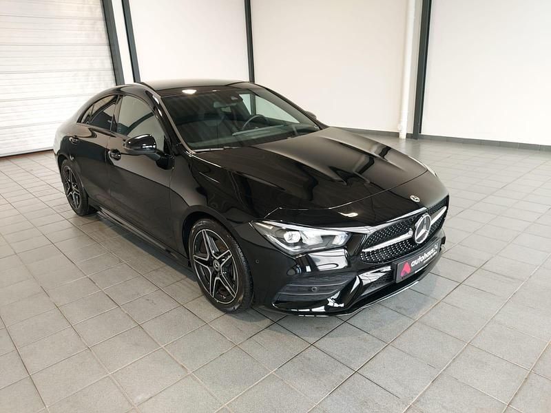 Schwarz Gebraucht 2023 Mercedes CLA180 Edition Limousine | 37.990 € (Teuer) - Bild 1/4