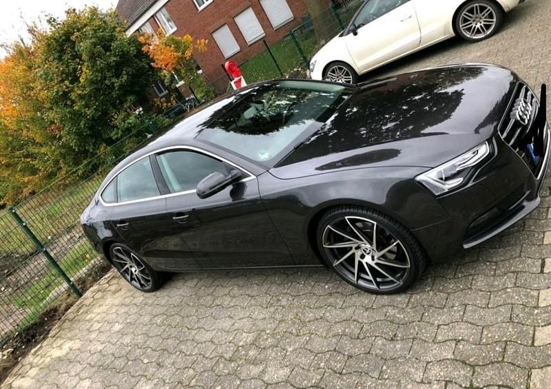 Braun Gebraucht 2014 Audi A5 Sportback Limousine | 8.950 € (Guter Preis) - Bild 1/4