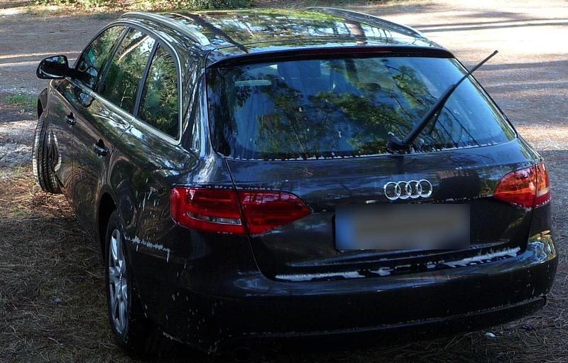 Gebraucht Audi A4 Ambiente 120 PS (88 kW) 2009 Grau Kombi