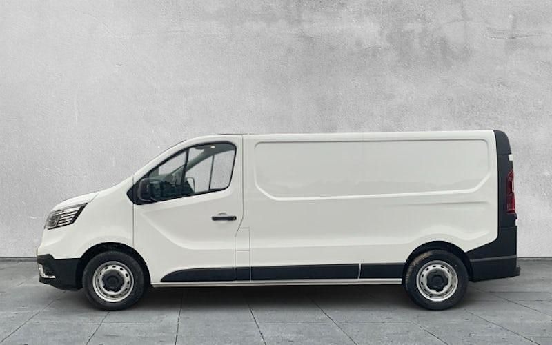 Gebraucht Renault Trafic Komfort 150 PS (110 kW) 2025 Weiß Van / Kleinbus