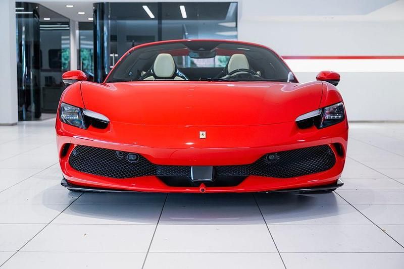 Neu Ferrari 296 829 PS (609 kW) 2025 Rot Cabrio