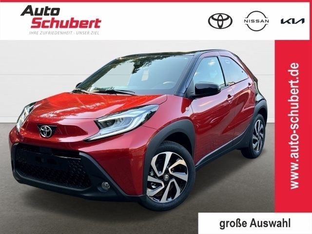 Rot Neu 2024 Toyota Aygo Team Kleinwagen | 18.290 € - Bild 1/3