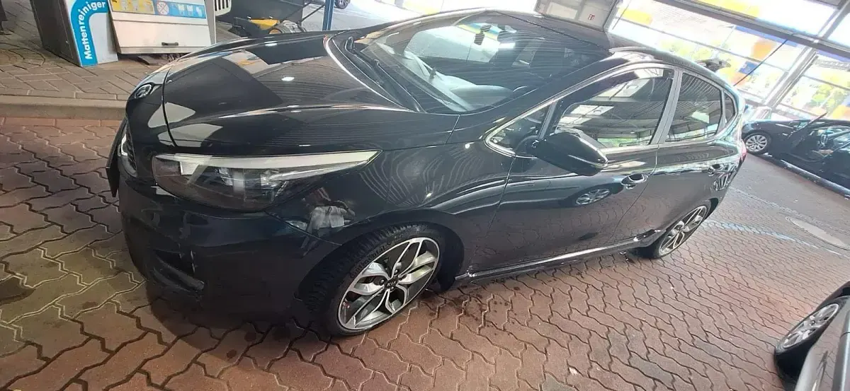 Second-hand Kia Ceed GT-Challenge 204 CP (150 kW) 2017 Negru Hatchback