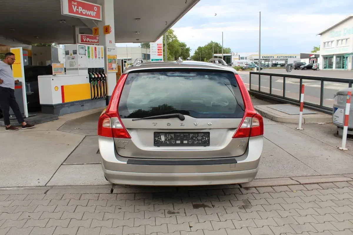 Gebraucht Volvo V70 243 PS (178 kW) 2012 Grau Kombi
